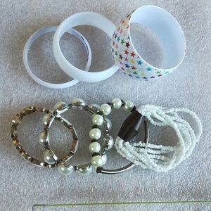 Bundle Lot of Seven White Shade BraceletsBundle of Seven White Shade Bracelets